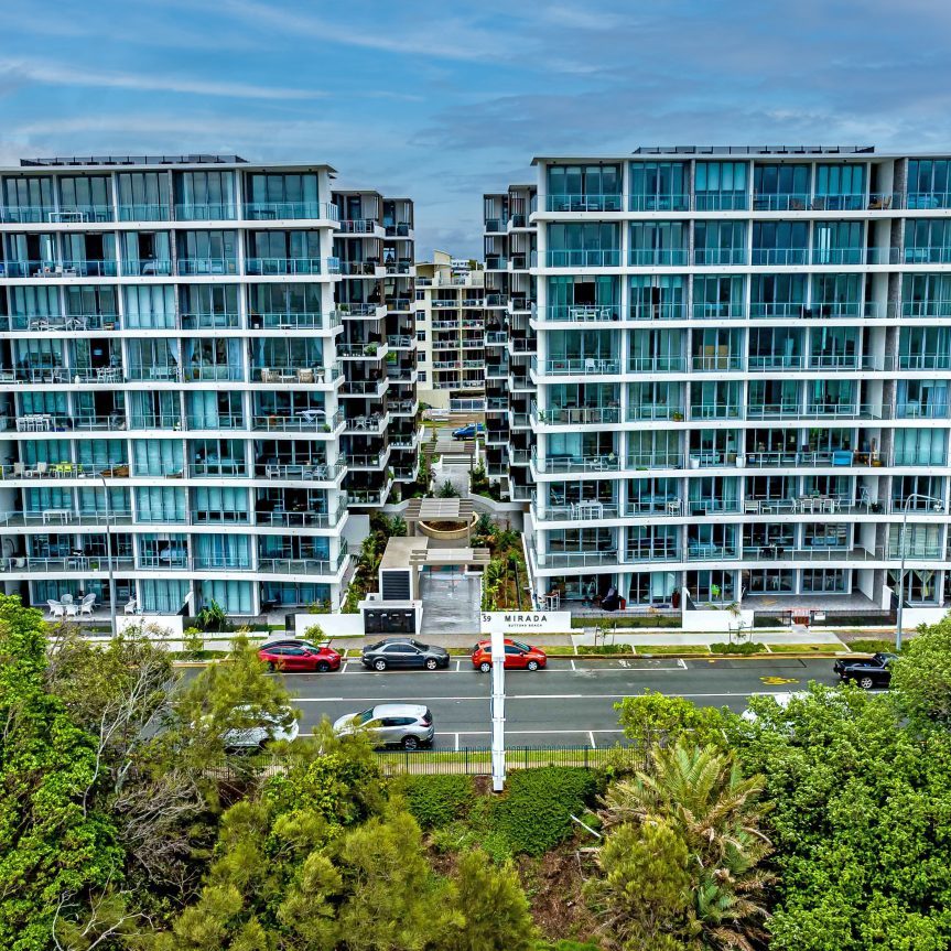 Marine Parade - Redcliffe